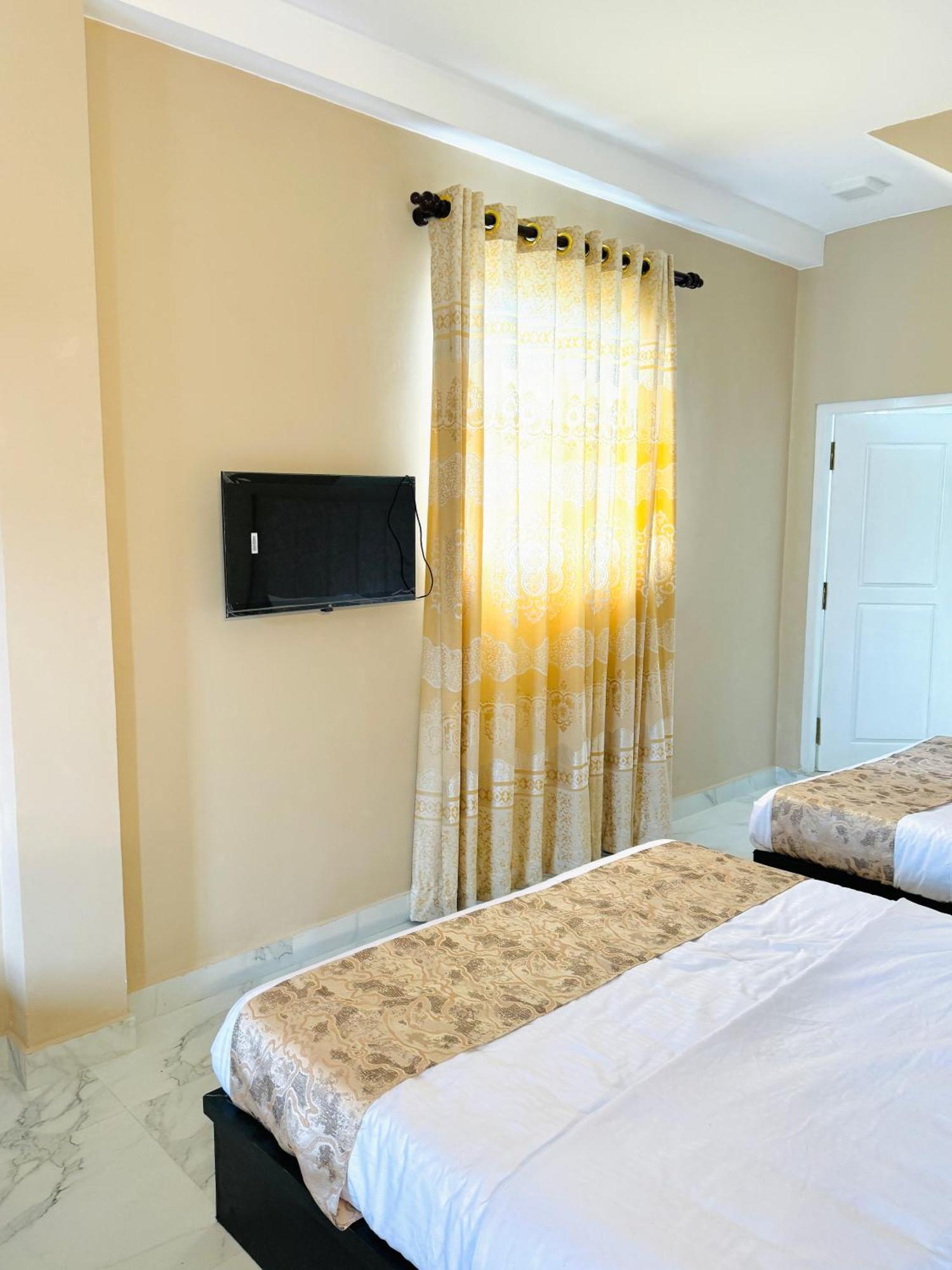 Royal Bliss Hotel Nuwara Eliya Exterior photo